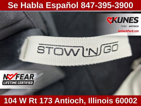 Used 2023 Chrysler Voyager LX image 31