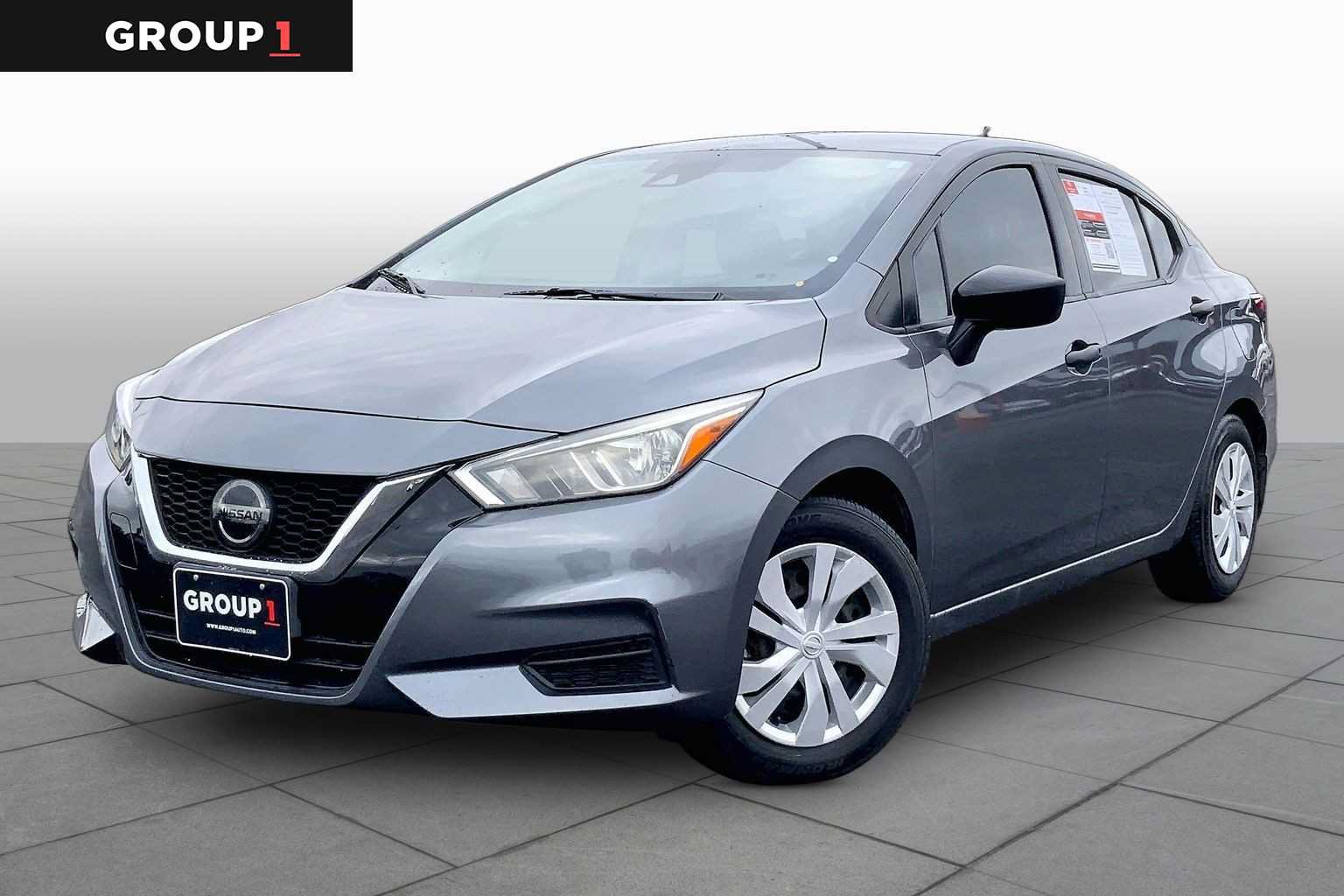 Used 2021 Nissan Versa S FWD image 1