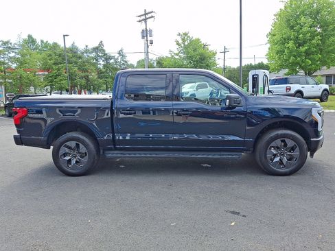 Used 2025 Ford F150 Lightning Flash AWD/4WD image 4