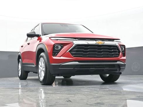 New 2026 Chevrolet TrailBlazer LS w/ LS Convenience Package FWD image 43