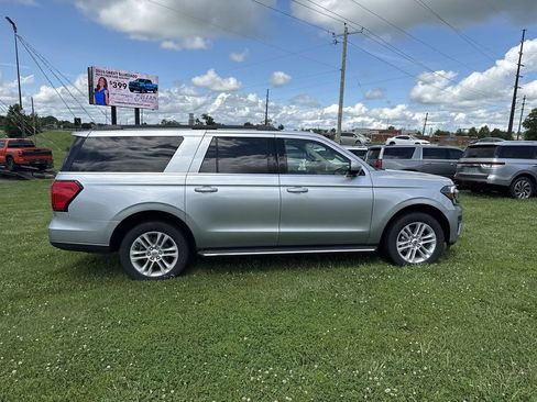 Used 2022 Ford Expedition Max XLT AWD/4WD image 14