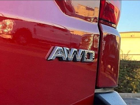 Used 2024 Ford Maverick Lariat image 25