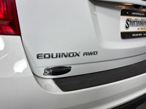 Used 2017 Chevrolet Equinox LT w/ Sport Edition AWD/4WD image 11