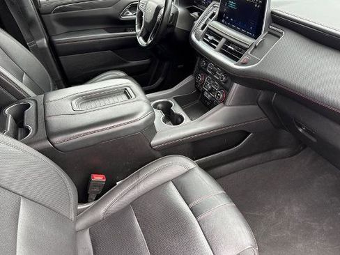 Used 2024 Chevrolet Suburban RST RWD image 26