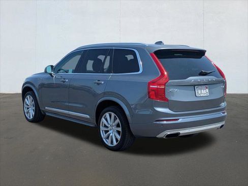 Used 2016 Volvo XC90 T6 Inscription w/ Vision Package AWD/4WD image 3