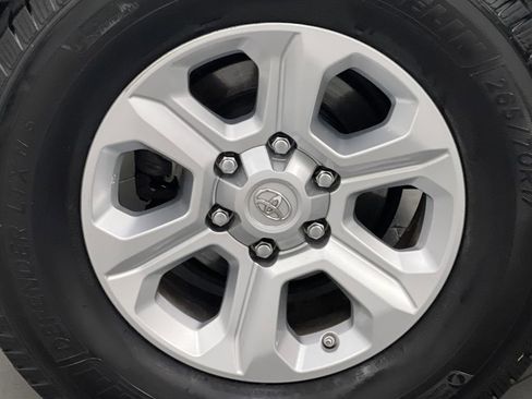 Used 2021 Toyota 4Runner SR5 Premium image 67