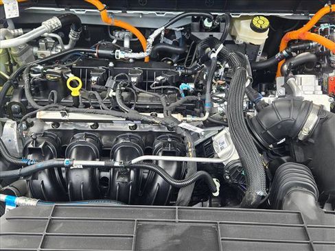 New 2025 Ford Escape SE image 16