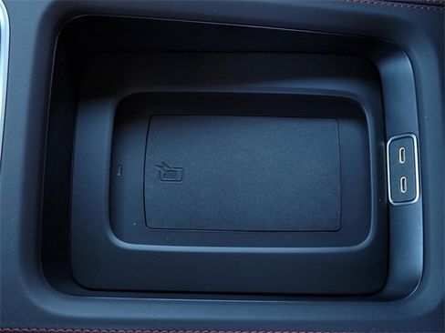 Used 2024 Mercedes-Benz AMG GT 43 image 28