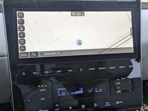 Used 2024 Hyundai Tucson Limited FWD image 25