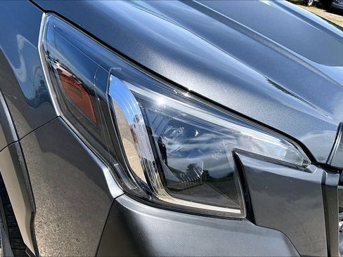 Used 2022 Subaru Forester Wilderness w/ Wilderness Package AWD/4WD image 27