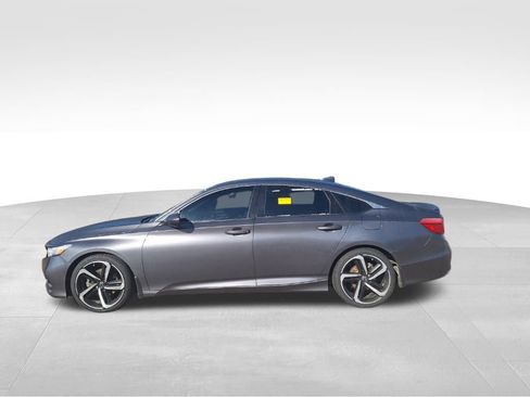 Used 2019 Honda Accord Sport image 12