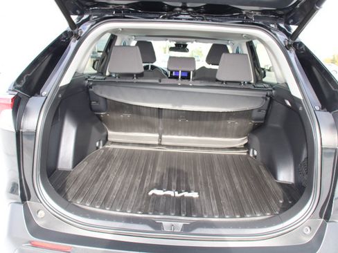 Certified 2023 Toyota RAV4 XLE image 15