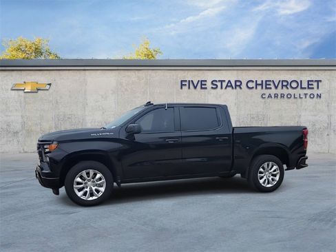 Used 2024 Chevrolet Silverado 1500 Custom image 4