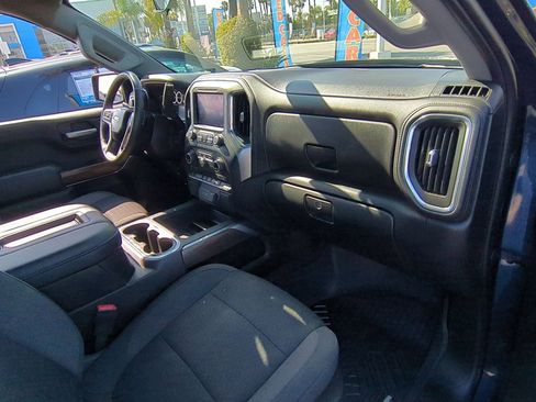 Used 2022 Chevrolet Silverado 1500 LT Trail Boss w/ Safety Package AWD/4WD image 27