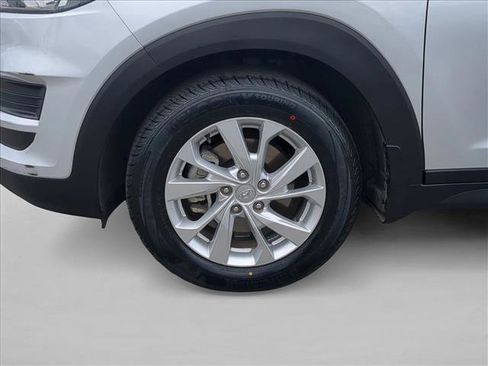 Used 2019 Hyundai Tucson SE image 22