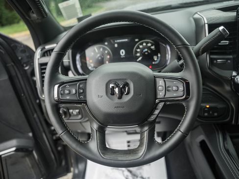 New 2026 RAM 2500 Limited AWD/4WD image 36