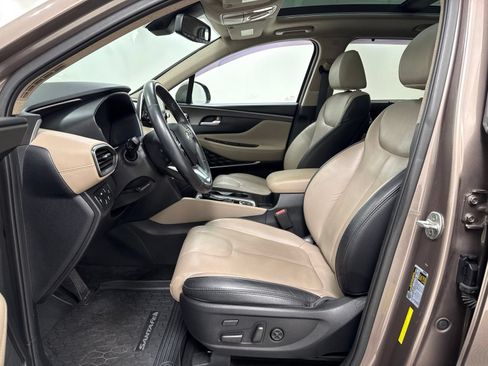 Used 2020 Hyundai Santa Fe Limited AWD/4WD image 18