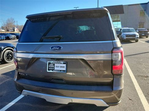 Used 2019 Ford Expedition Platinum image 5