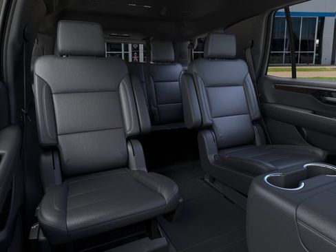 New 2026 Chevrolet Tahoe LT w/ Comfort Package AWD/4WD image 17