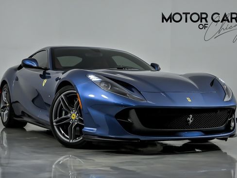 Used 2019 Ferrari 812 Superfast image 1