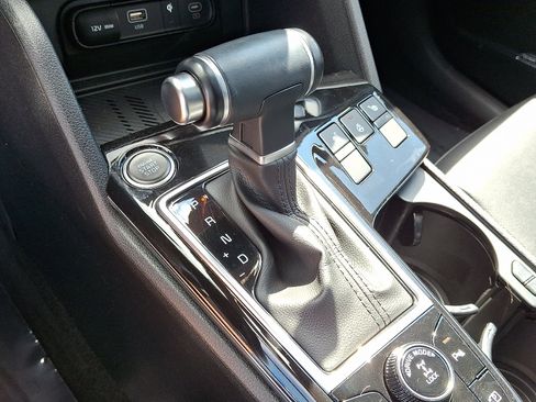 Certified 2023 Kia Sportage X-Pro AWD/4WD image 15