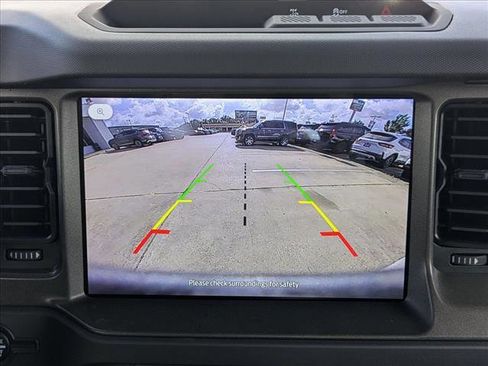 New 2025 Ford Bronco 4-Door image 13