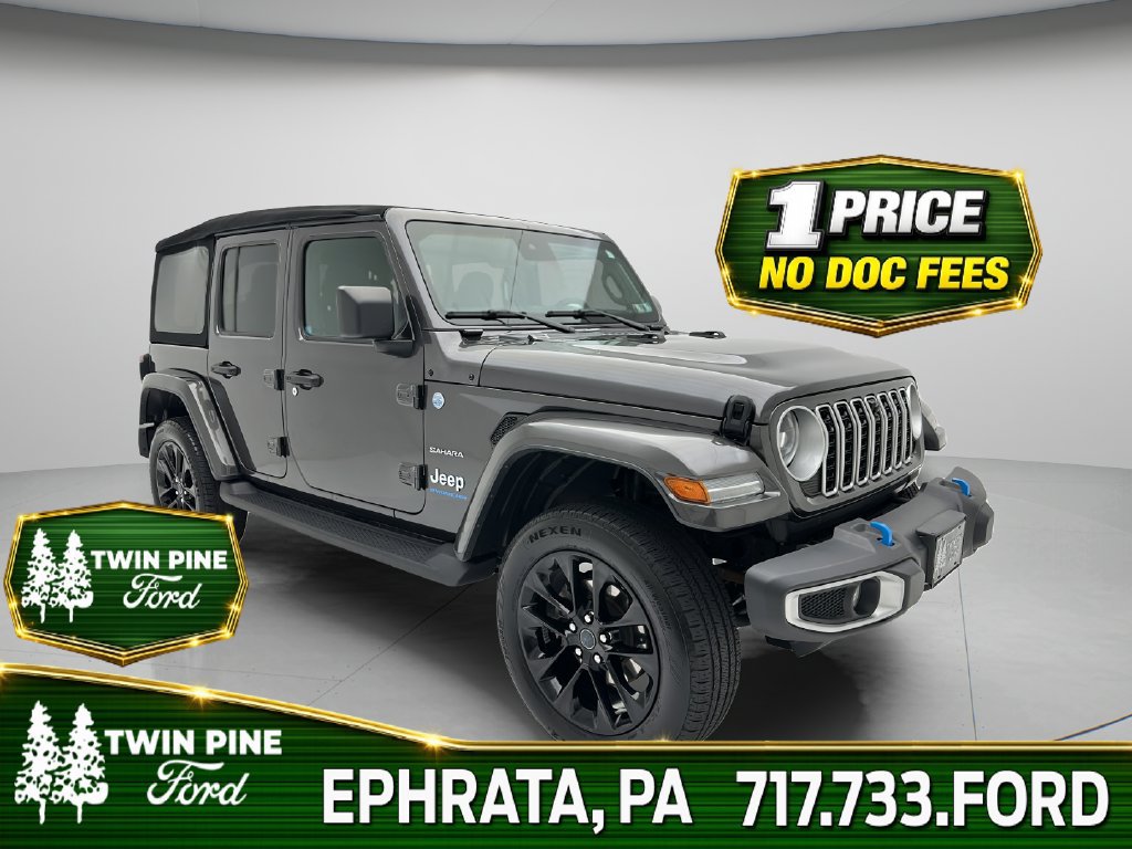 Used 2024 Jeep Wrangler Unlimited Sahara w/ Technology Group AWD/4WD image 1