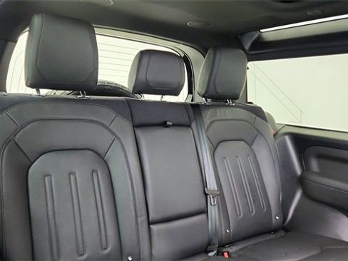 Used 2022 Land Rover Defender 90 X image 23