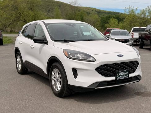Used 2022 Ford Escape SE AWD/4WD image 1