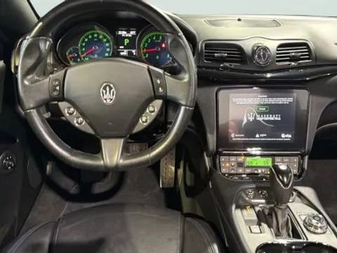 Used 2018 Maserati GranTurismo Sport RWD image 30