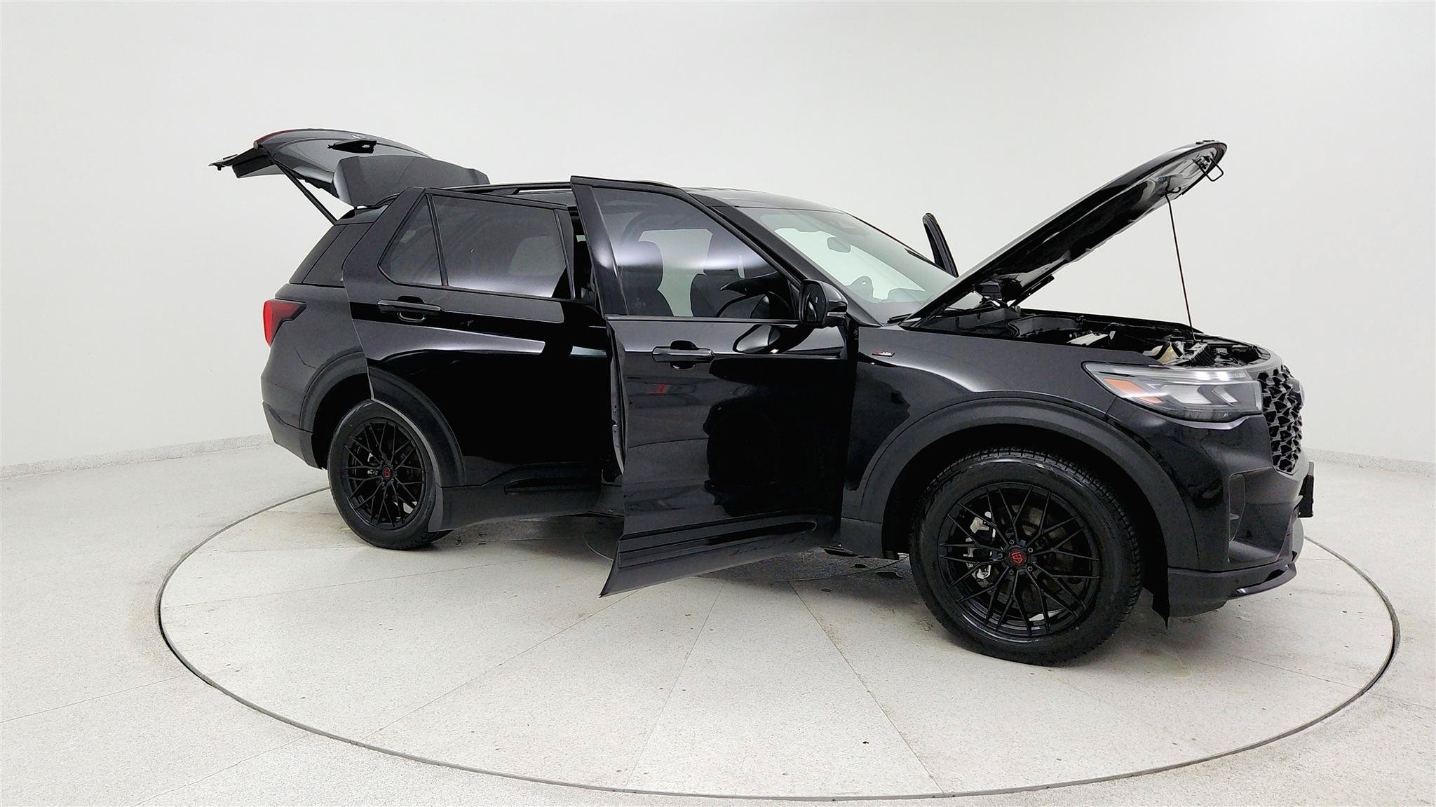 Used 2025 Ford Explorer ST-Line AWD/4WD image 34