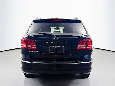 Used 2018 Dodge Journey SE image 6