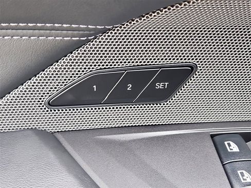 Used 2022 BMW M4 xDrive Competition w/ Executive Package image 21