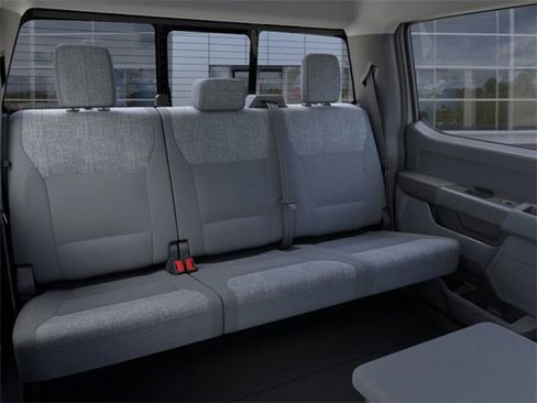 New 2025 Ford F250 XLT w/ FX4 Off-Road Package image 11