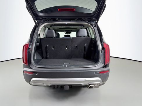 Used 2022 Kia Telluride EX w/ Towing Package FWD image 26