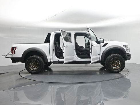 Used 2020 Ford F150 Raptor w/ Equipment Group 802A Luxury image 4