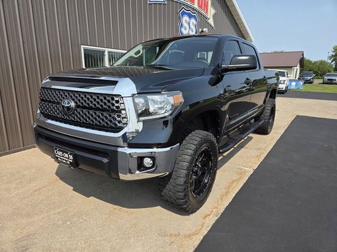 Used 2021 Toyota Tundra SR5 w/ SR5 Leather Package AWD/4WD image 3