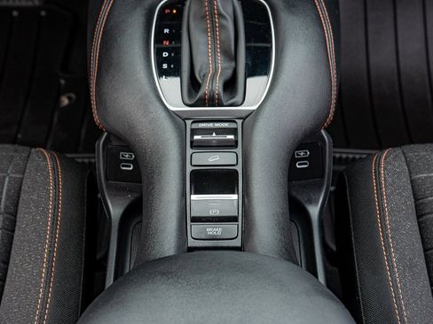 Certified 2024 Honda HR-V Sport image 25