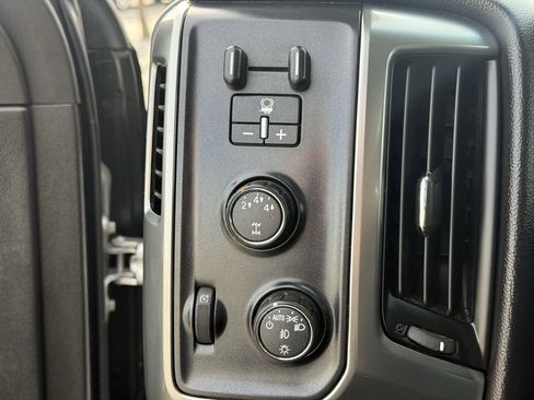 Used 2016 Chevrolet Silverado 2500 LT image 17