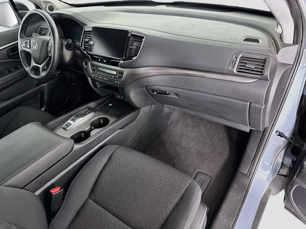 Certified 2025 Honda Ridgeline Sport+ image 17