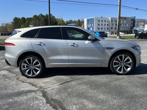 Used 2017 Jaguar F-PACE S AWD/4WD image 10