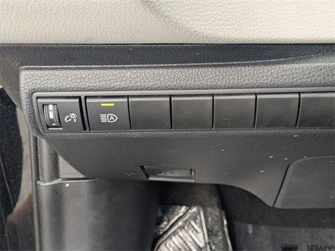 Used 2023 Toyota Corolla LE image 16