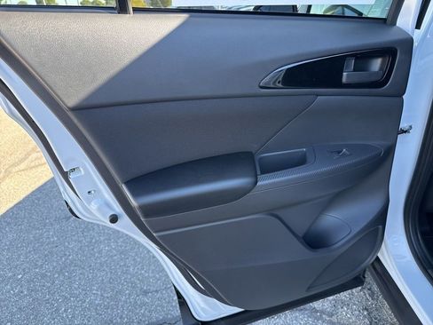 New 2026 Mitsubishi Eclipse Cross ES image 28