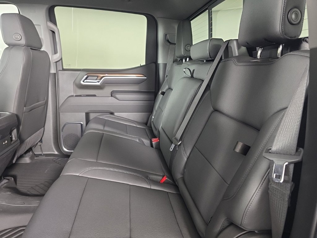 New 2026 Chevrolet Silverado 1500 RST AWD/4WD image 24