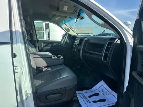 Used 2017 RAM 1500 Tradesman AWD/4WD image 7
