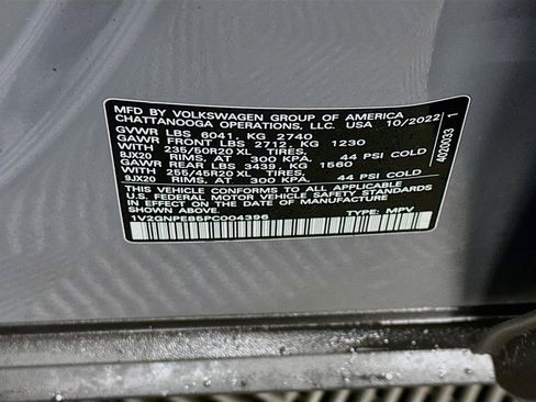 Used 2023 Volkswagen ID.4 Pro S AWD/4WD image 12