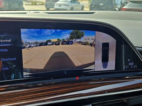 Certified 2023 Cadillac Escalade Premium Luxury AWD/4WD image 18