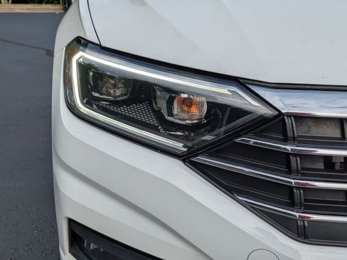 Used 2020 Volkswagen Jetta SEL Premium FWD image 10