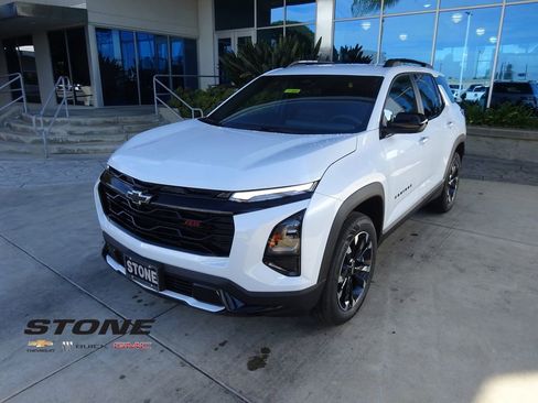 New 2026 Chevrolet Equinox RS image 3