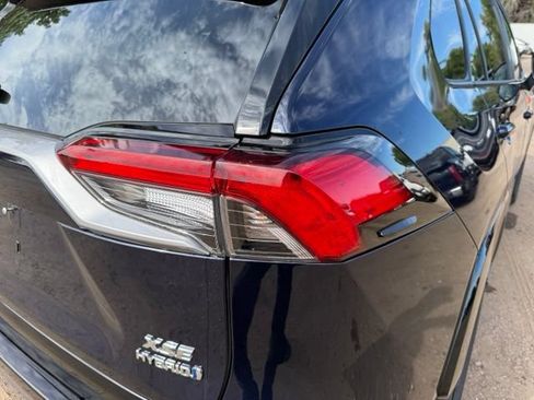 Used 2021 Toyota RAV4 XSE AWD/4WD image 14